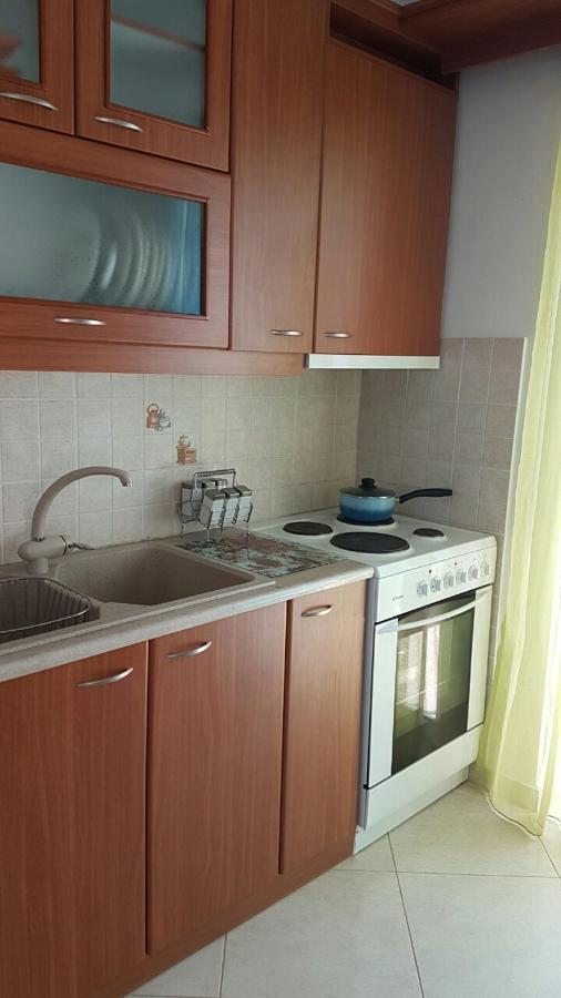 Theasis House Appartement Khelmáta Buitenkant foto